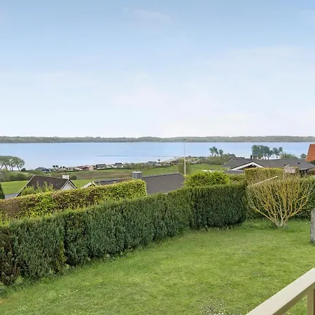 Amazing In With Kitchen Semesterbostad *